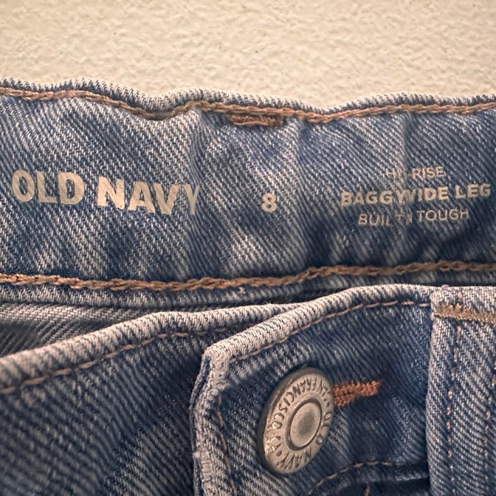Old navy high rise baggy white leg jeans kids size 8